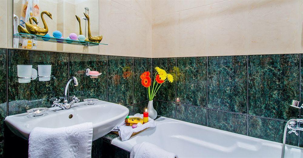 Boutique Apart-Hotel Sherborne Kiev Dış mekan fotoğraf
